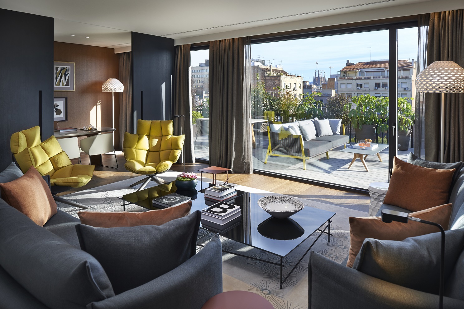 Роскошные апартаменты в Барселоне
