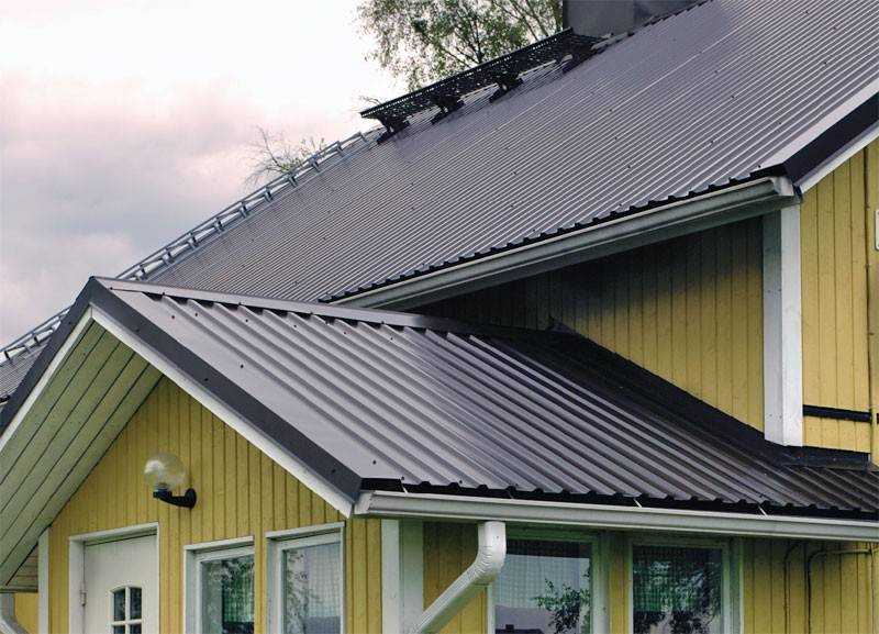Профлист: практичное и долговечное покрытие для крыши