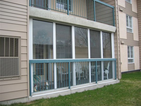Преимущества остекления балконного пространства пластиковыми окнами
