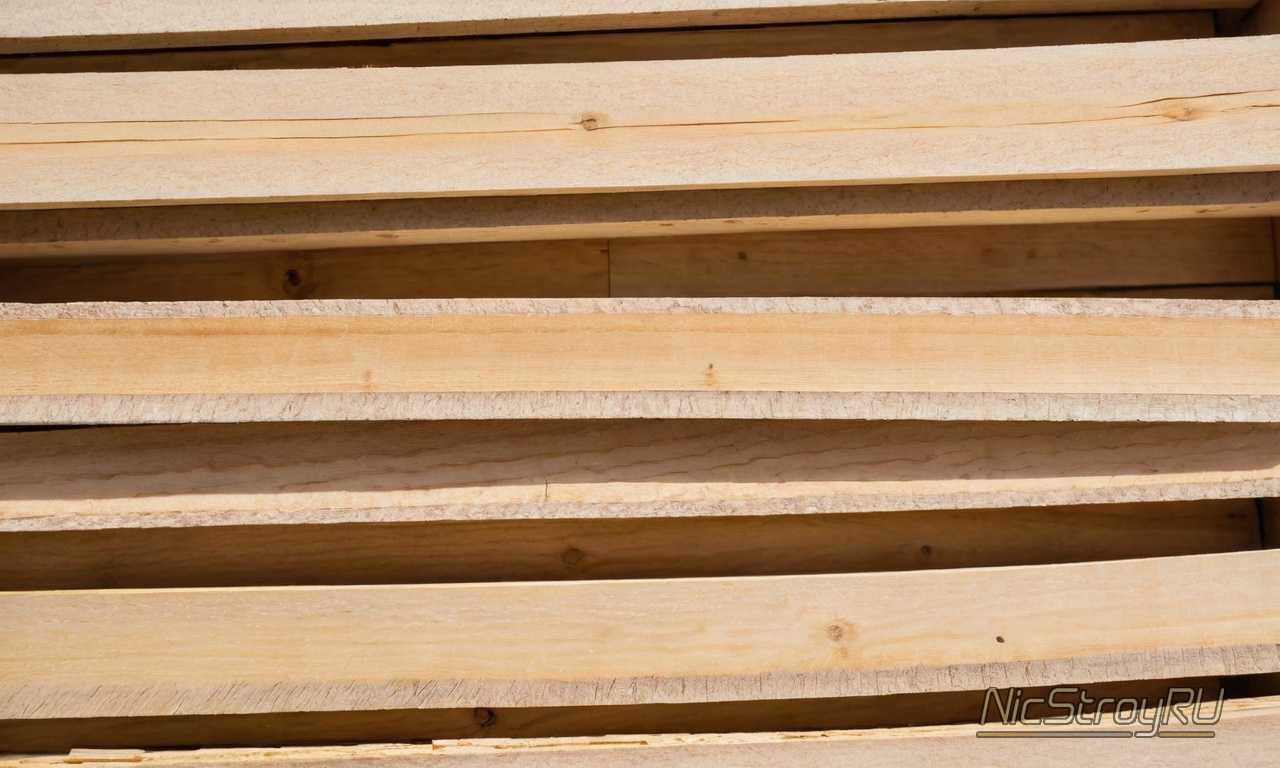 Как правильно защитить деревянные полы в ванной от воздействия влаги и сохранить их долговечность