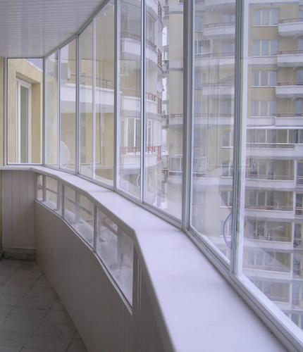 Советы и рекомендации по остекленению балконов и лоджий