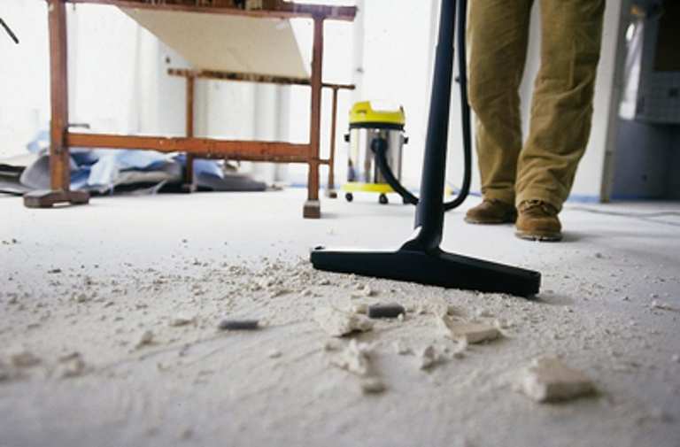 Стоит ли заказывать уборку квартиры после ремонта?