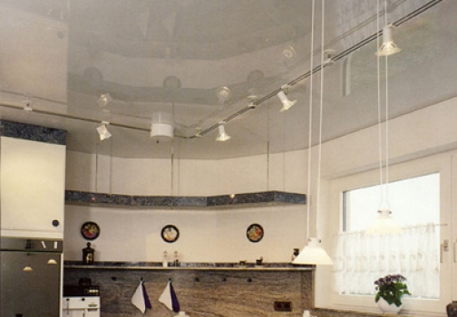 Натяжные потолки – красота и практичность в вашем доме