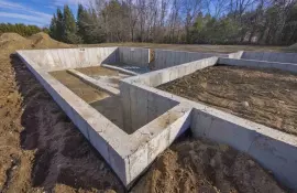 Бетонный фундамент: надежная основа для любого строения.