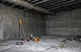 Реставрация старинных дверных петель