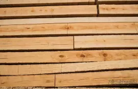 Как правильно ухаживать за деревянными дверями с лакокрасочным покрытием